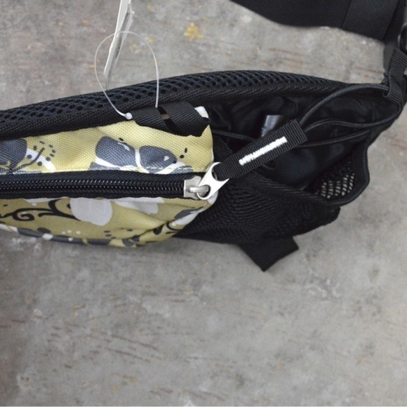 Adventuridge Floral Padded Adjustable Fanny or Crossbody Bag, New with Tag - Picture 2 of 9